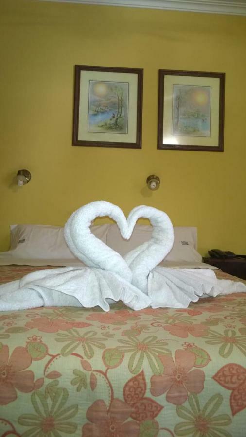 Hotel San Martin Reconquista Luaran gambar